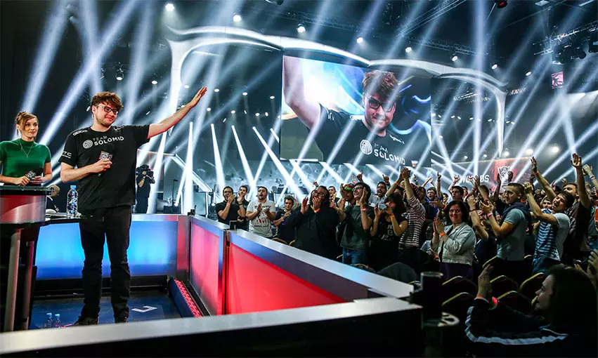 魔域99盛典：圣淬日核与传世神心免费获取攻略，零氪拿满活动福利！-乐竞电竞